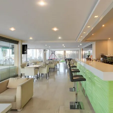 Island Resorts Marisol