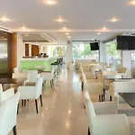 Island Resorts Marisol 酒店